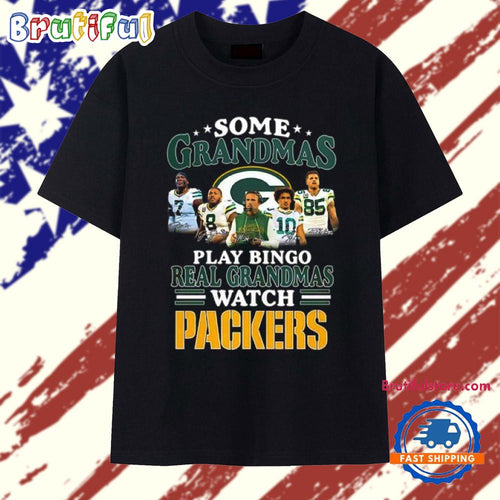 Some grandmas play bingo real grandmas watch Green Bay Packers signatures 2026 T Shirt