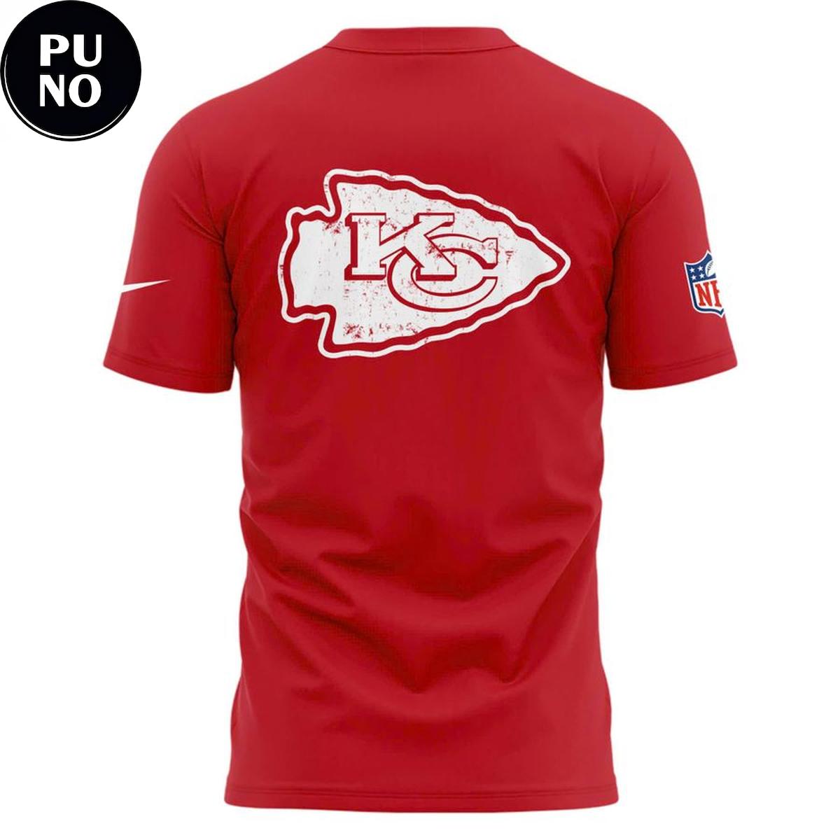 Kansas City Chiefs 2026 Taylor Swift 1960 Hoodie T-Shirt
