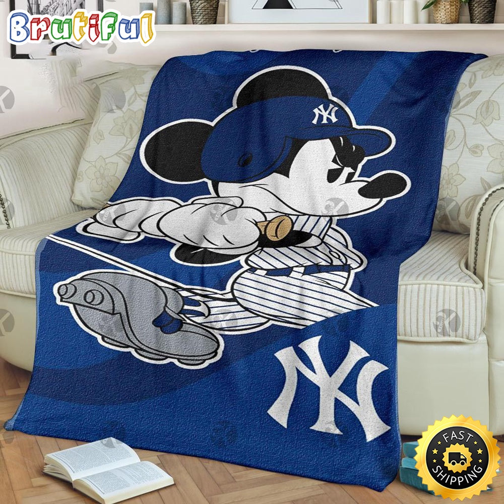 Mickey Mouse Blanket Mickey Mouse Newyork Yankees MLB Team Baseball In Blue Fleece Blanket