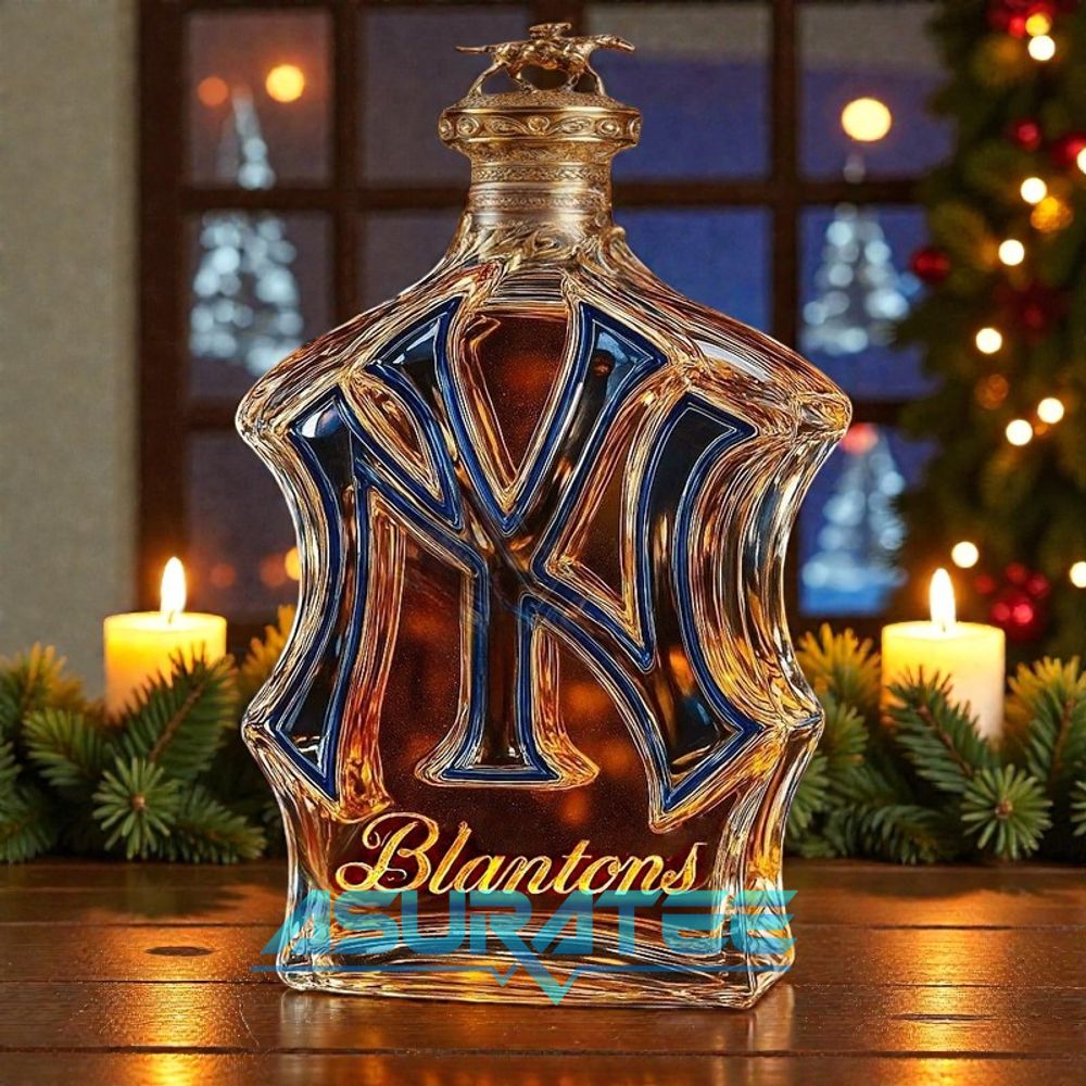 New York Yankees Baseball Team Whiskey Bottle