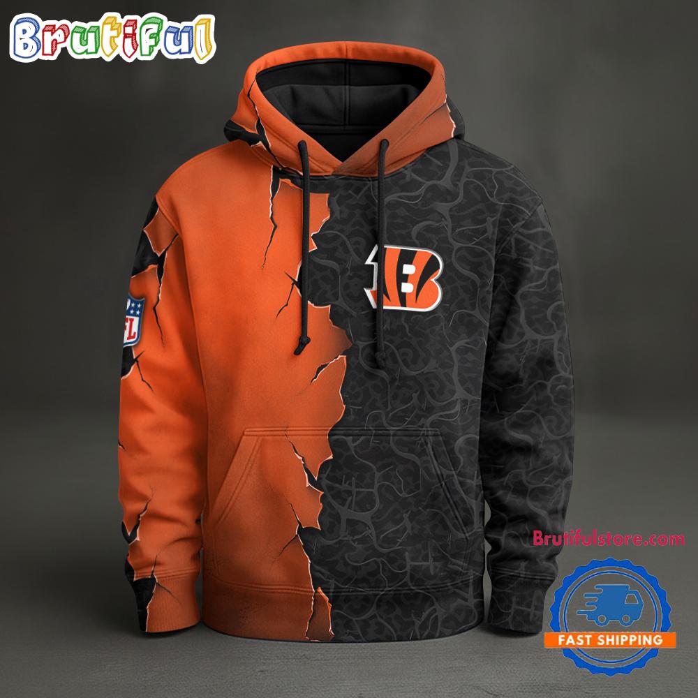 Cincinnati Bengals 2026 NFL Heavy Blend Hoodie Shirt