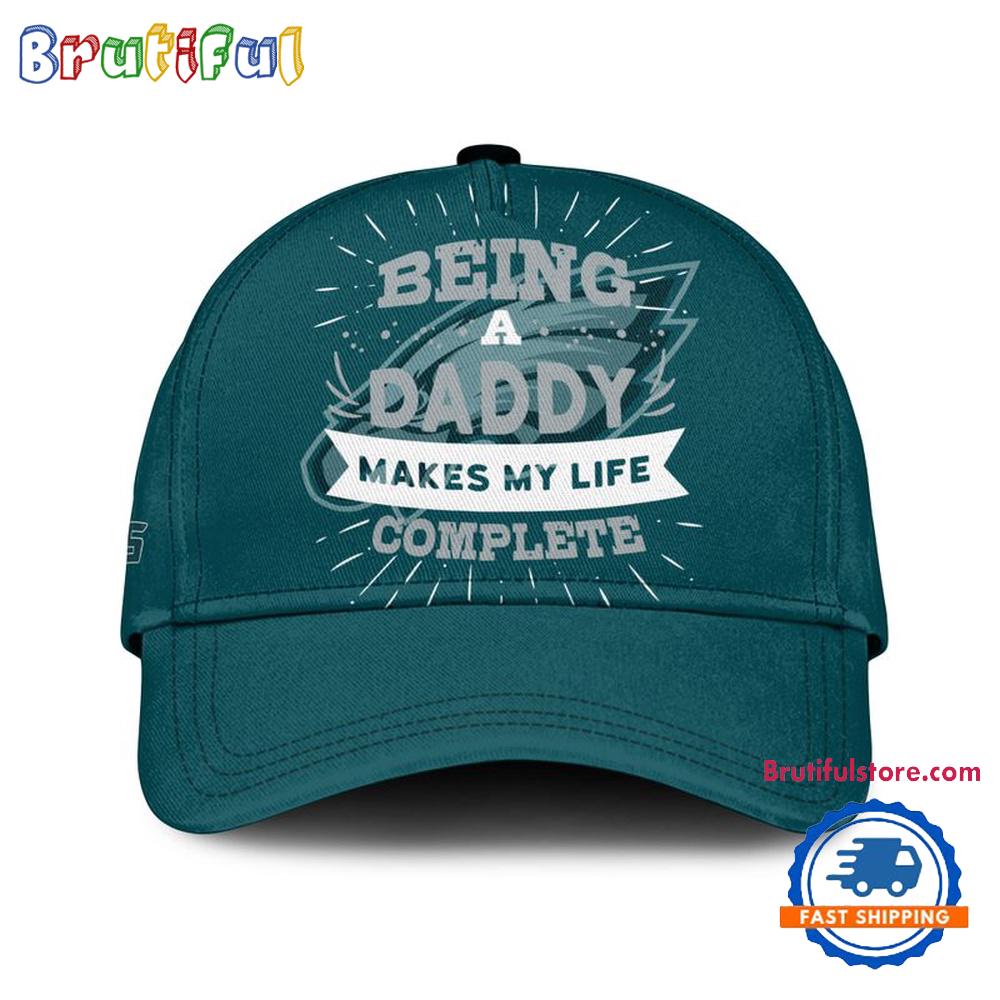 Philadelphia Eagles Being A Daddy Best Father’s Day Gift Classic Cap